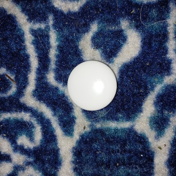 Unbranded Air Tag With Collar - Picture 2 of 7